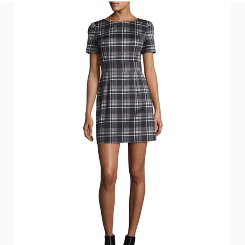 CUTE French Connection plaid “Clarence” dress